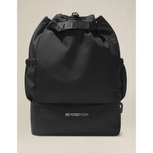 NEW BEYOND YOGA Convertible Gym Bag Black